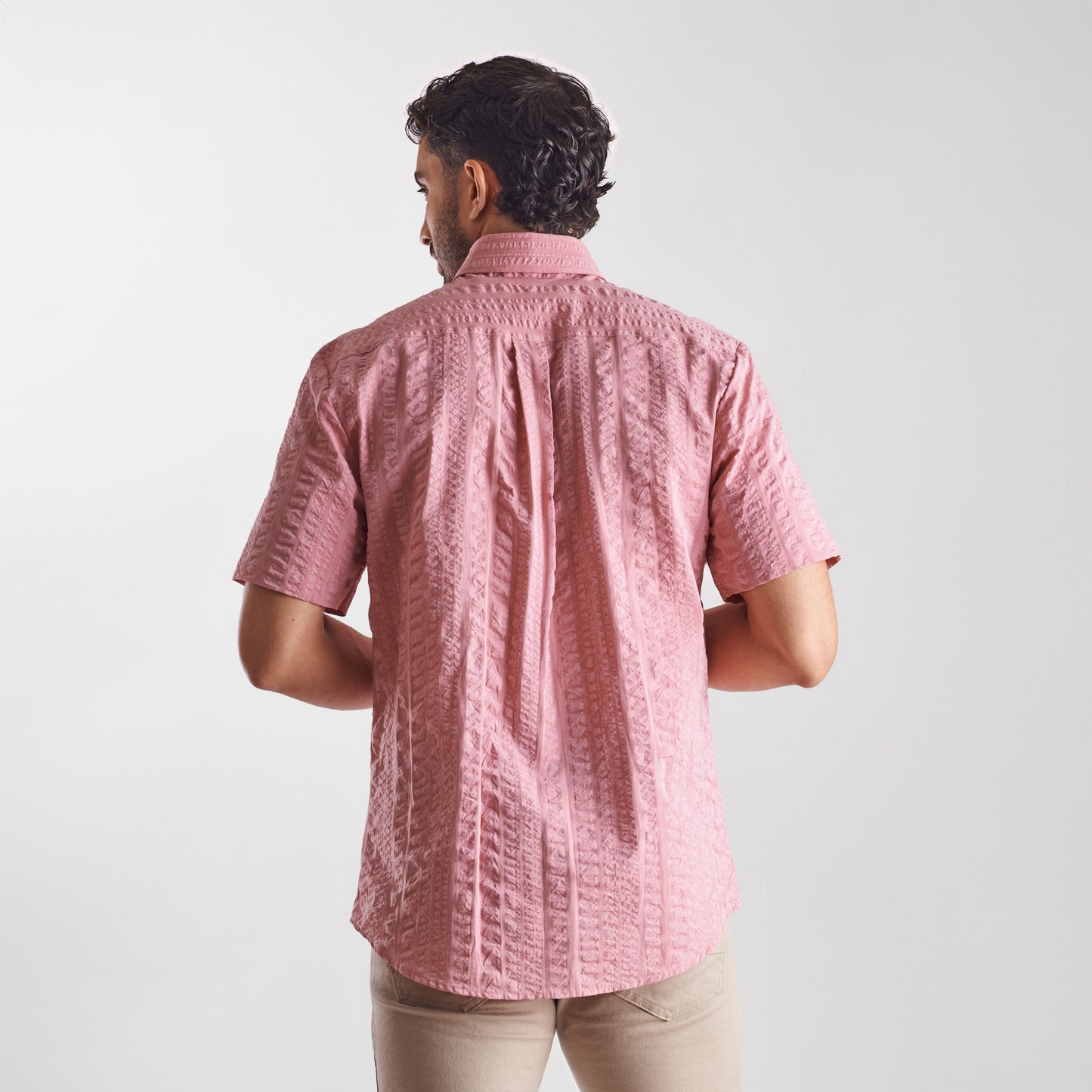 Camisa regular fit a rayas color rojo