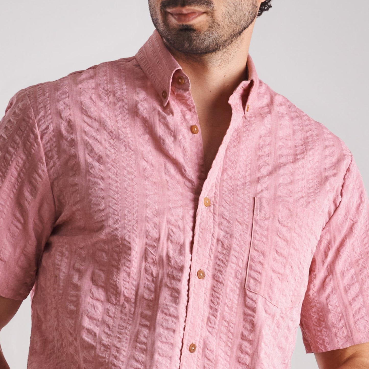 Camisa regular fit a rayas color rojo