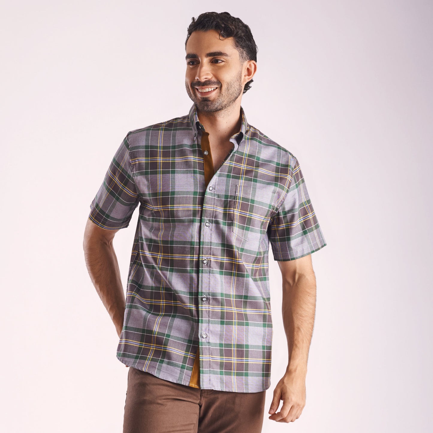 Camisa regular fit a cuadros color gris