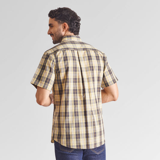 Camisa regular fit a cuadros color amarillo