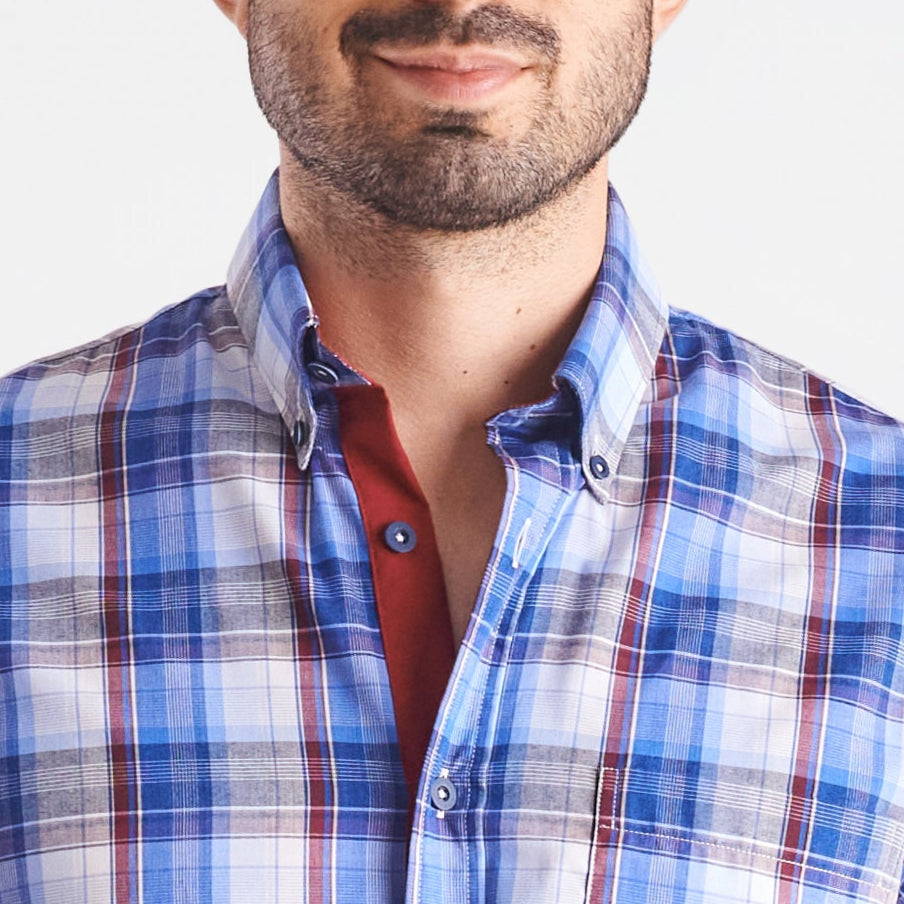 Camisa regular fit a cuadros color azul oscuro