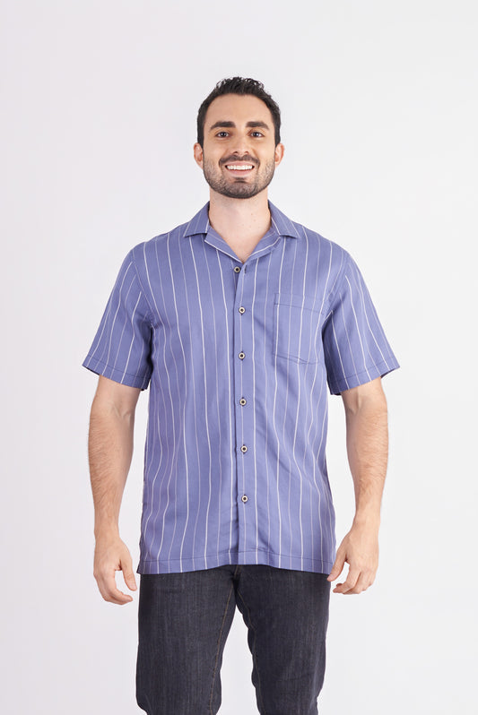 Camisa manga corta regular fit color azul oscuro