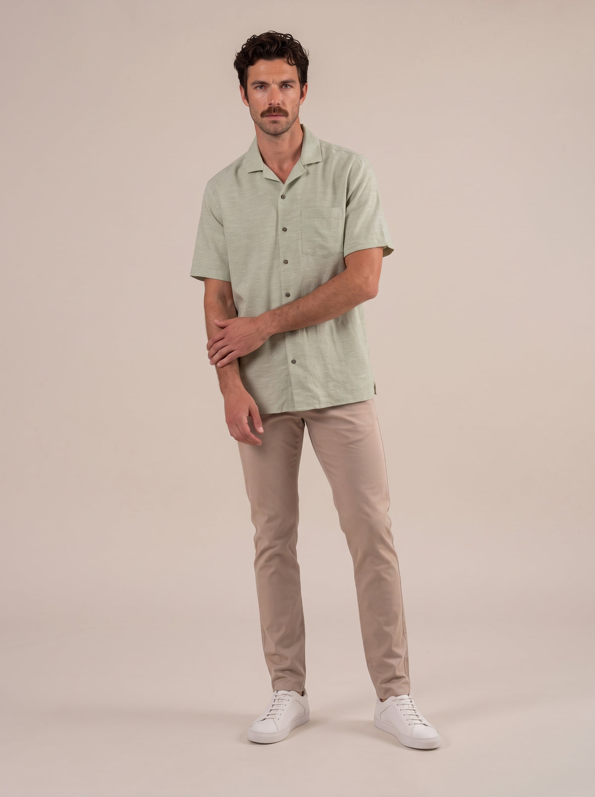 Camisa manga corta verde claro