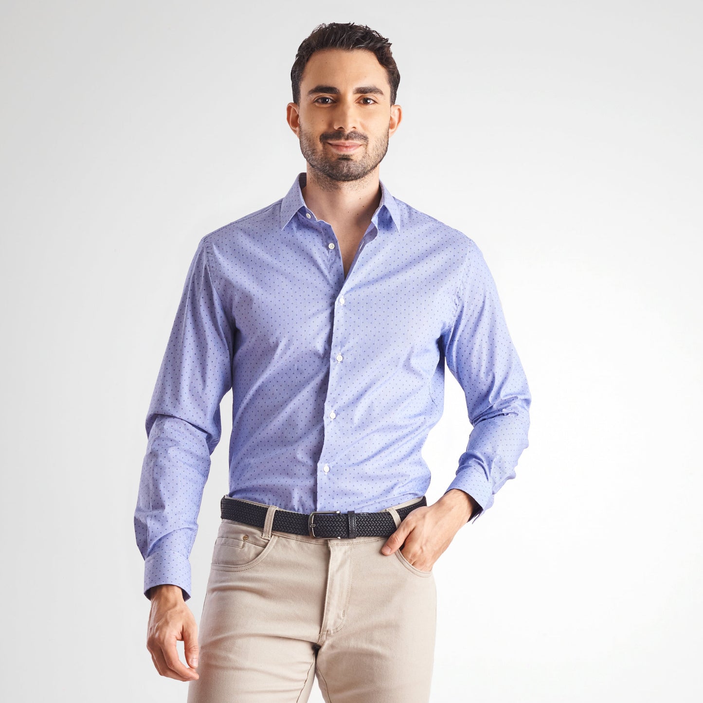 Camisa slim fit diseño a rayas con miniprints