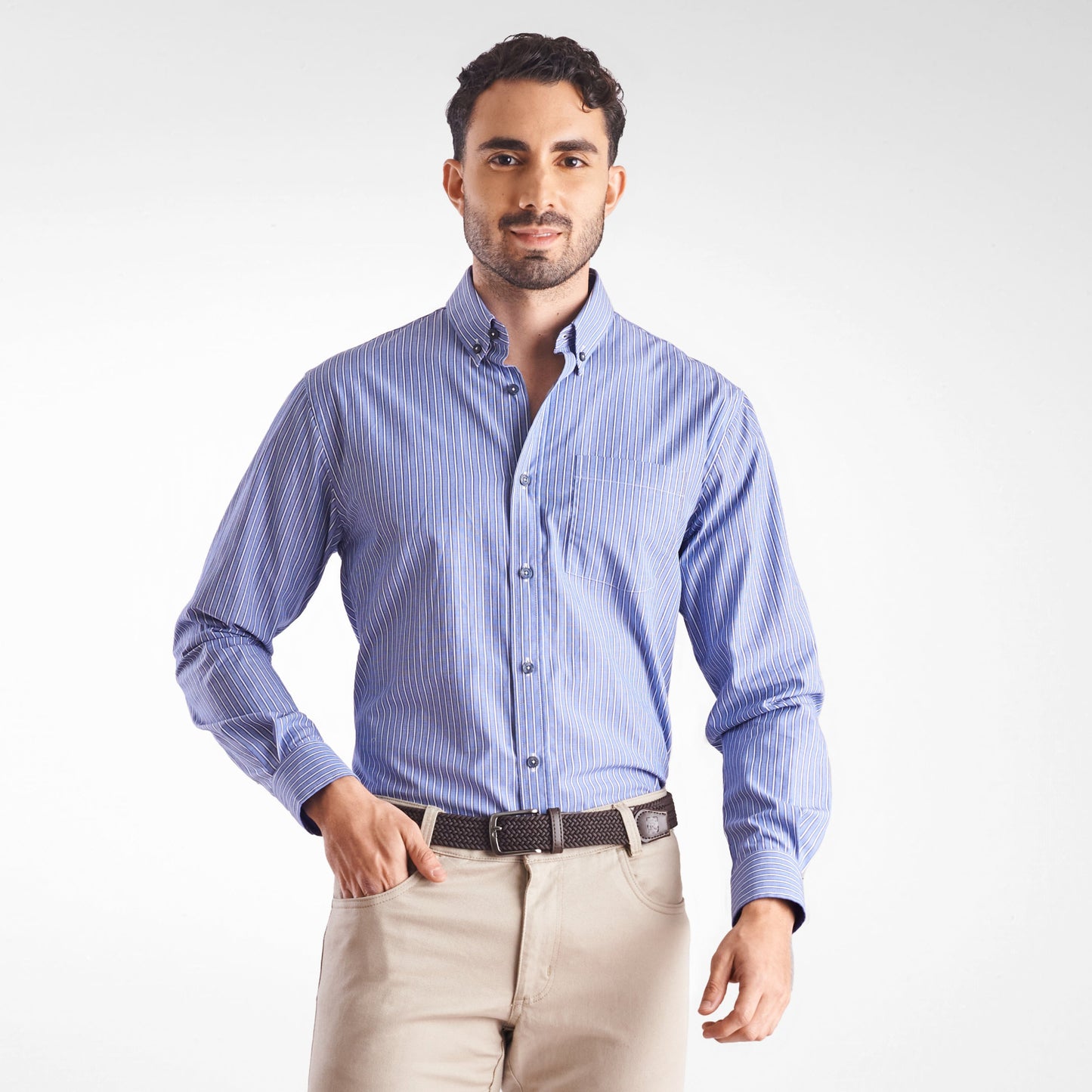 Camisa regular fit a rayas color azul oscuro