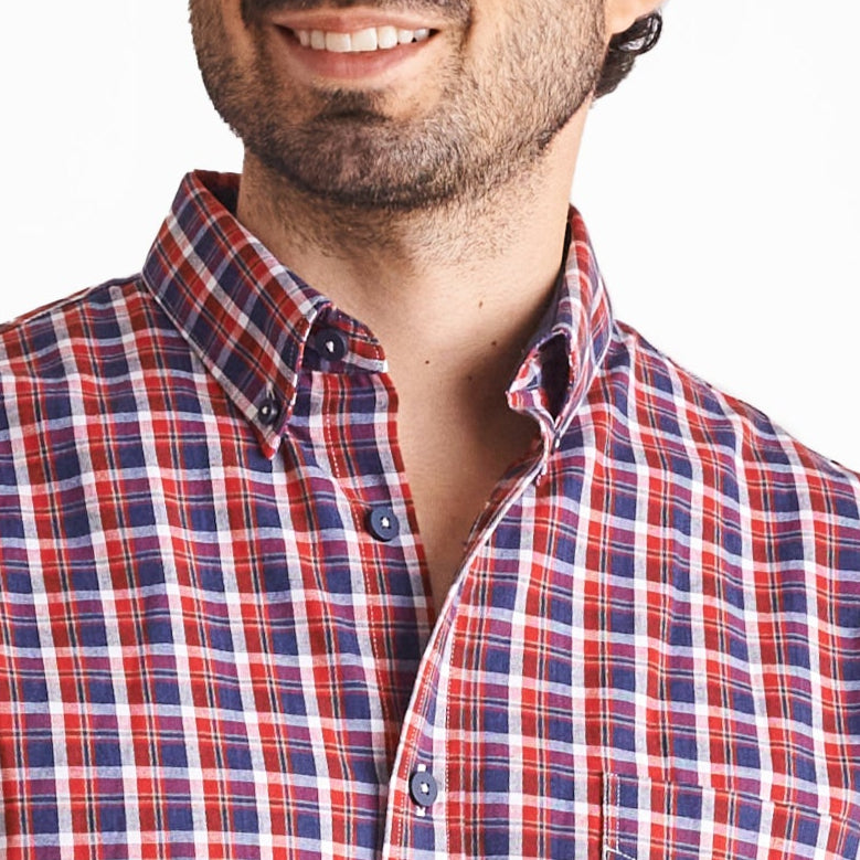 Camisa regular fit a cuadros color rojo