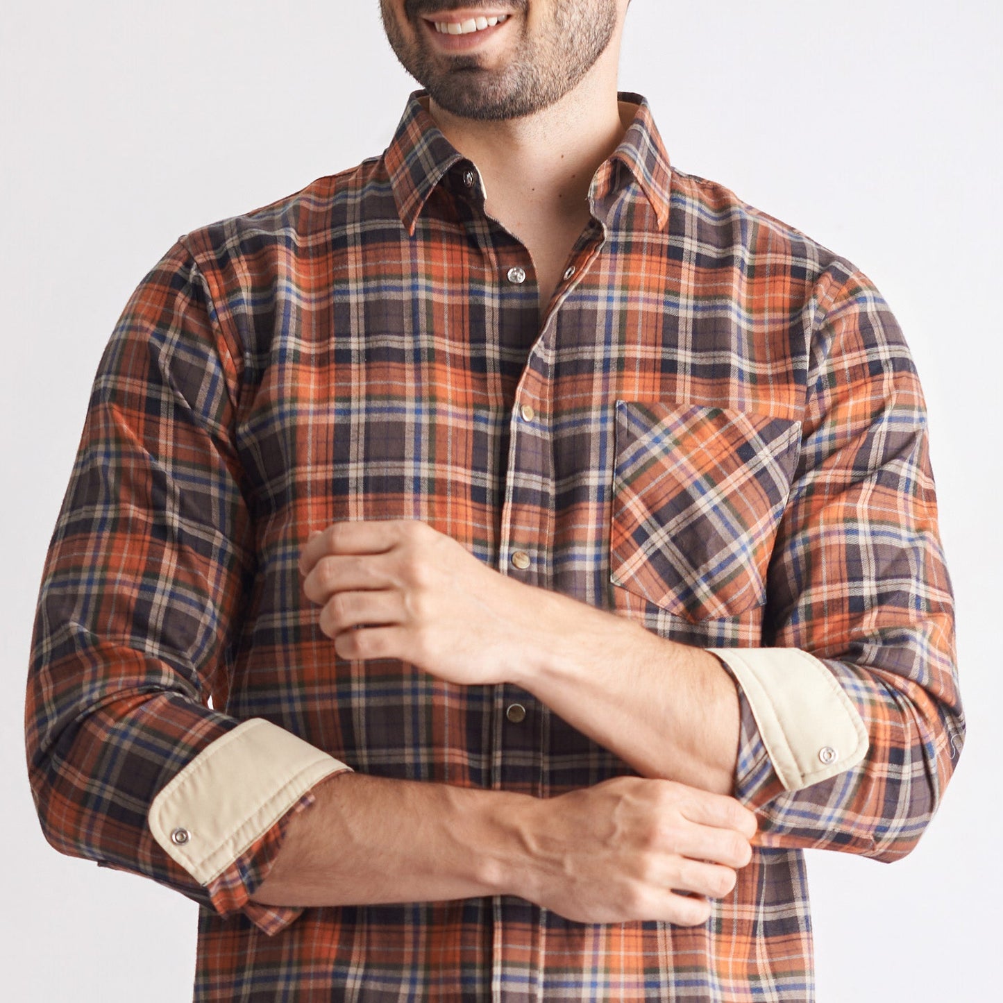 Camisa manga larga a cuadros color café