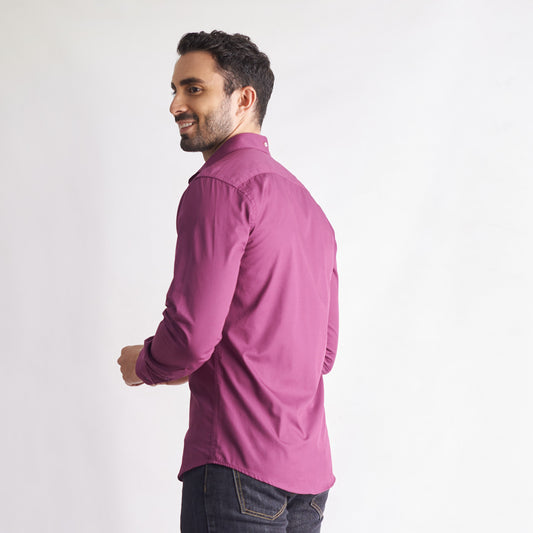 Camisa slim fit color morado