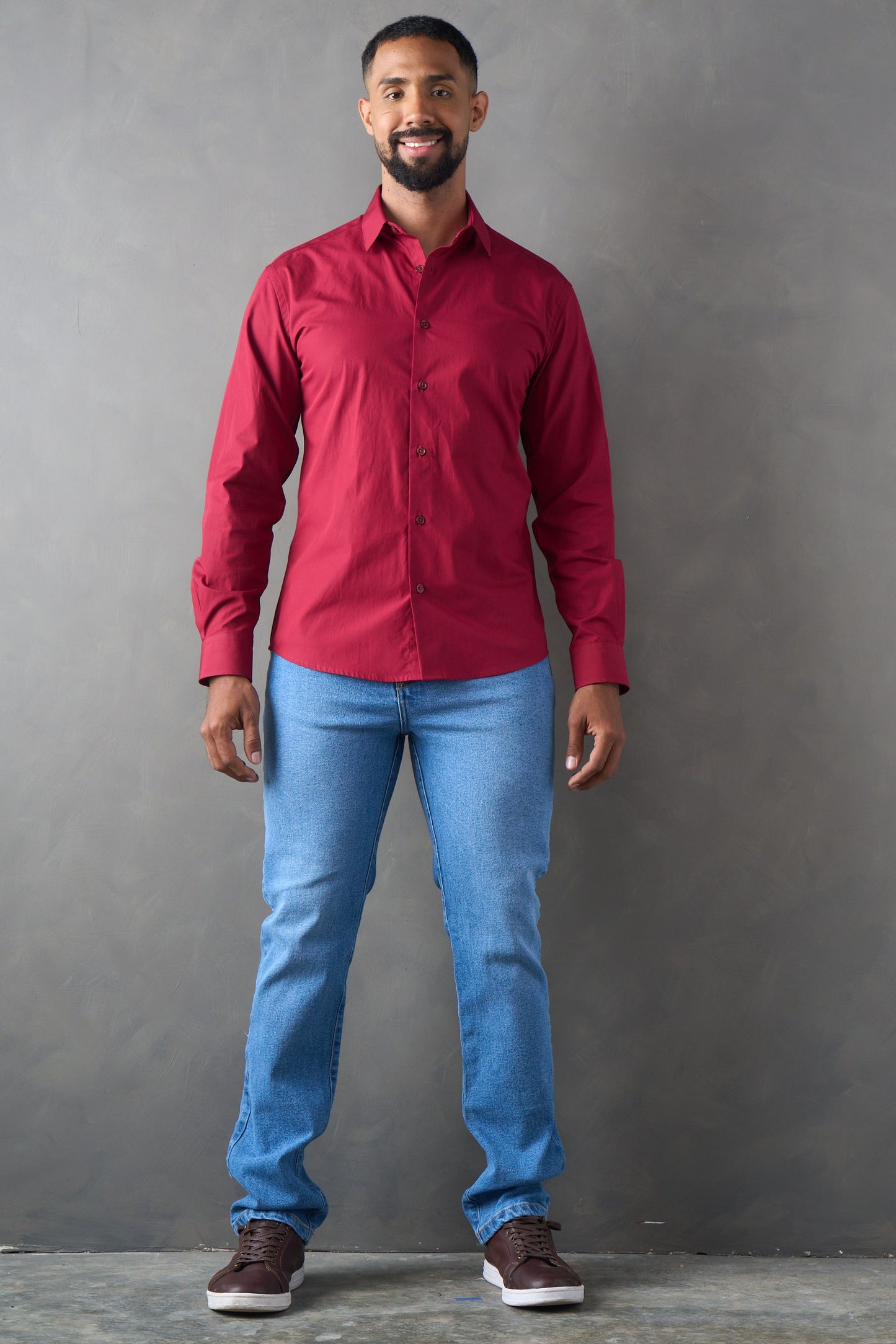 Camisa manga larga vinotinto