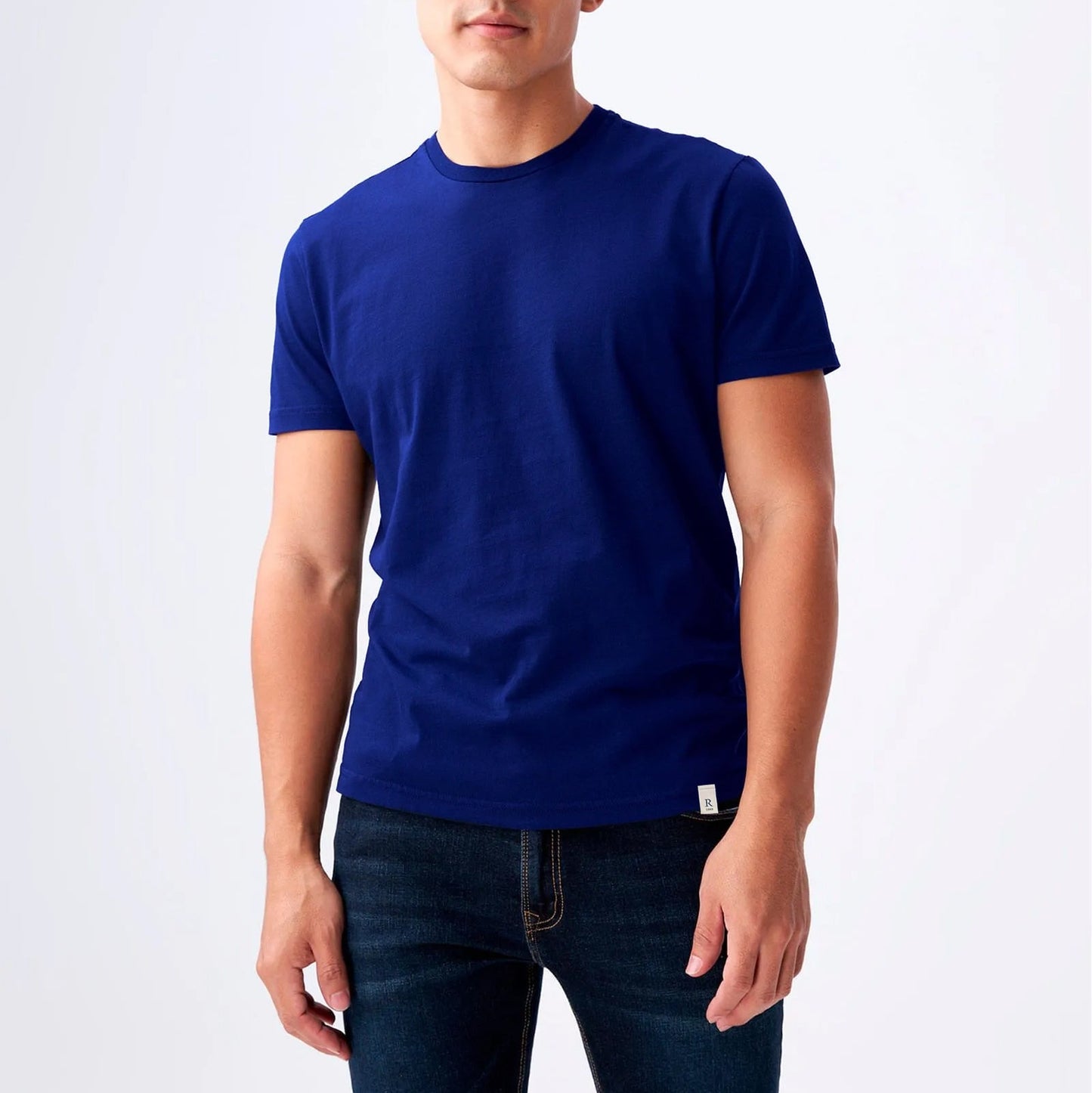 Camiseta cuello redondo color azul rey