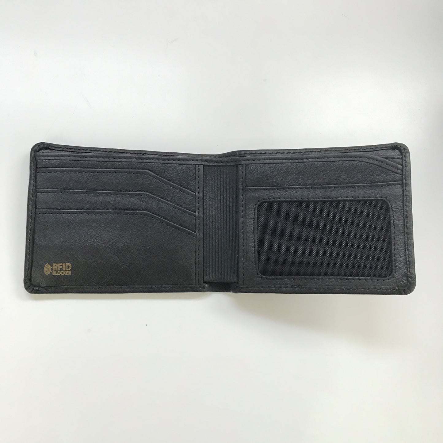 Billetera de cuero color negro con tarjetero extraíble