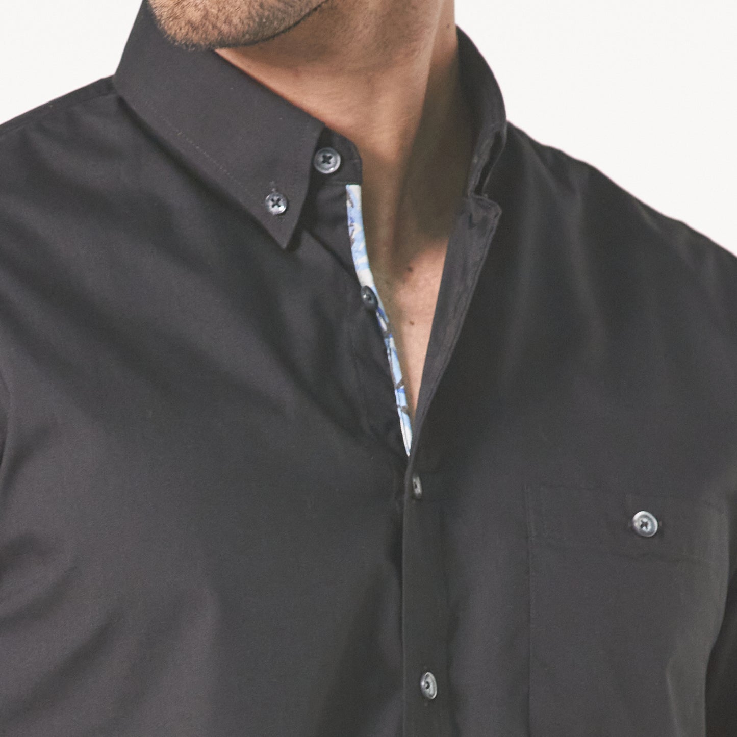 Camisa manga corta fondo entero color negro