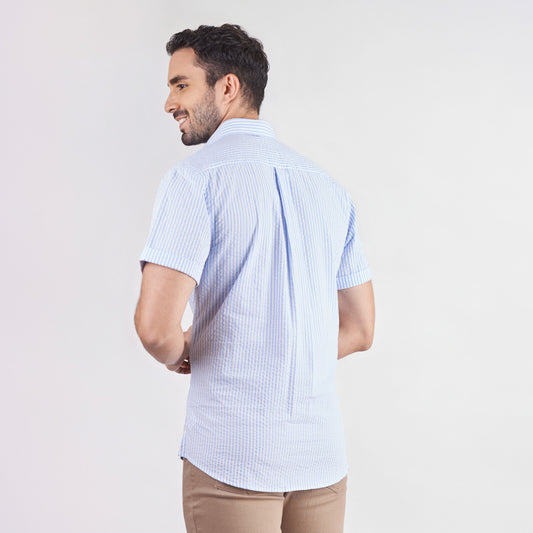 Camisa regular fit a rayas color azul claro