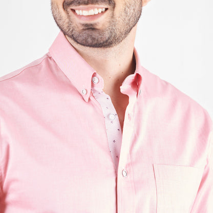 Camisa regular fit color salmón