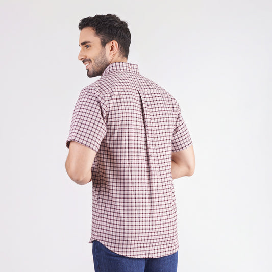Camisa regular fit a cuadros color vinotinto