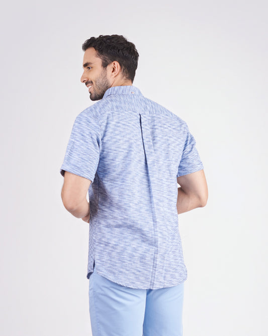 Camisa manga corta regular fit color azul oscuro