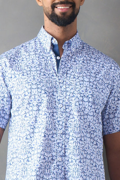 Camisa regular fit manga corta azul medio