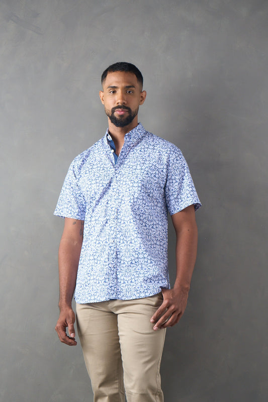 Camisa regular fit manga corta azul medio