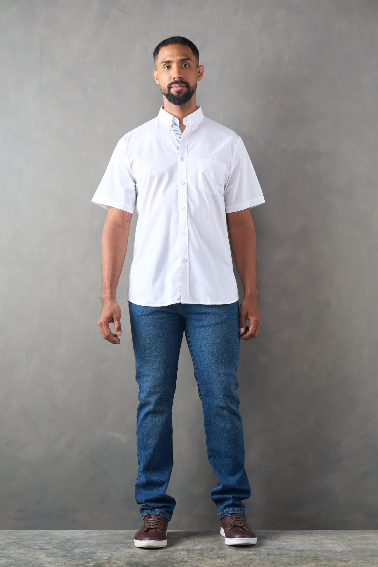 Camisa regular fit manga corta blanco