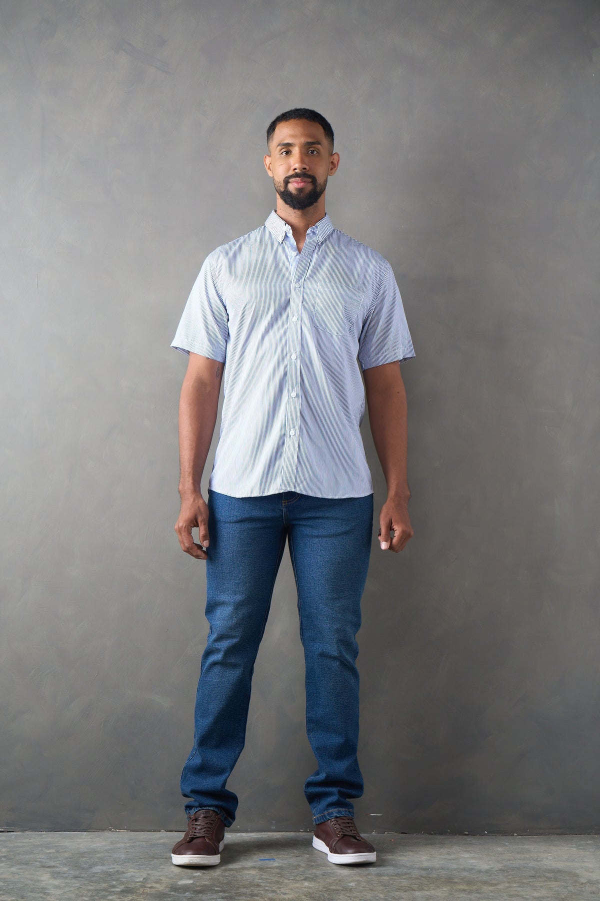 Camisa manga corta a rayas azul oscuro – rolandcolombia.com