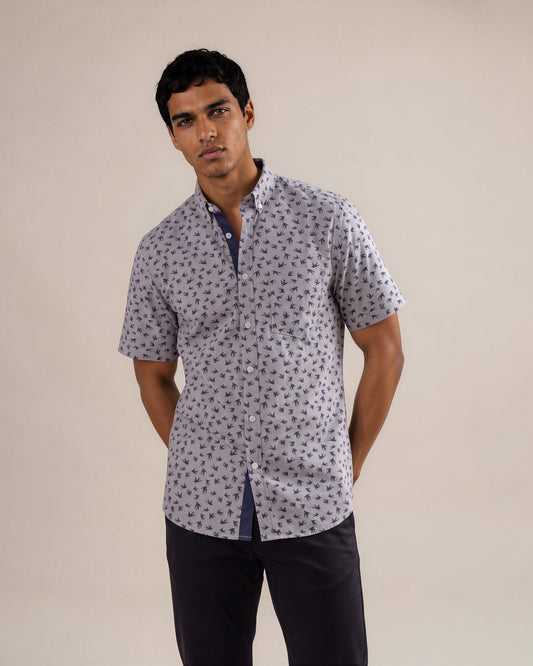 Camisa manga corta con mini prints gris claro