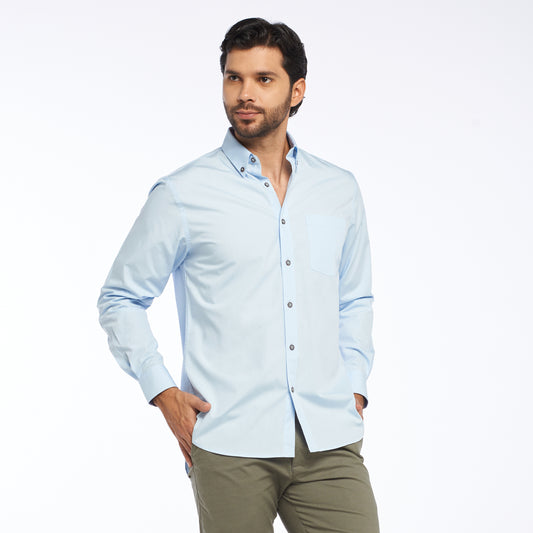 Camisa regular fit color azul claro