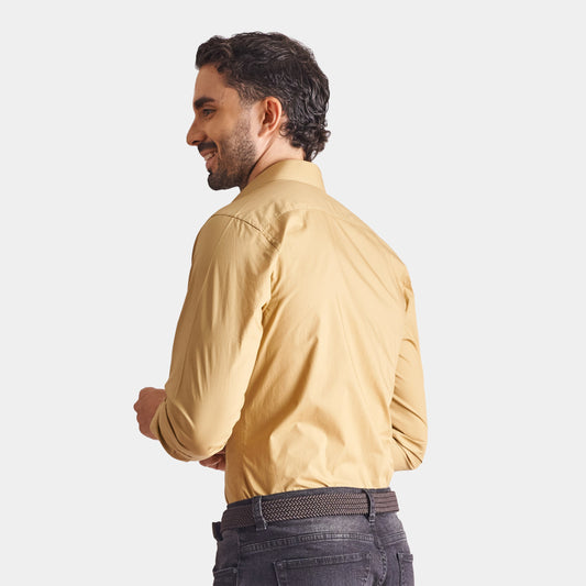 Camisa slim fit fondo entero color caqui