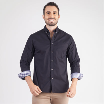 Camisa regular fit color negro