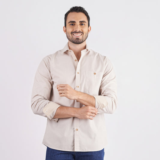 Camisa regular fit con mini cuadros color beige