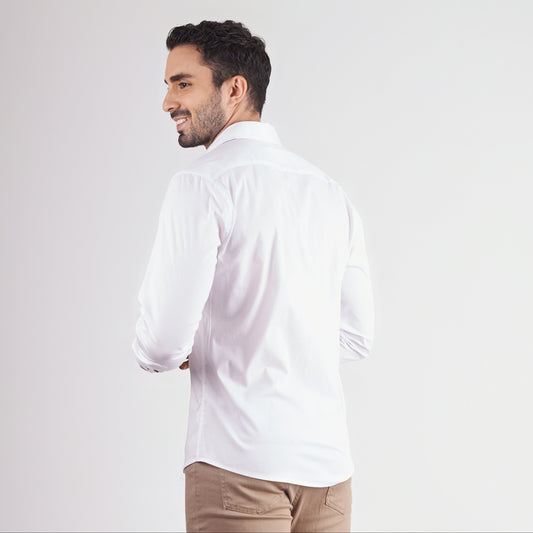 Camisa slim fit color blanco