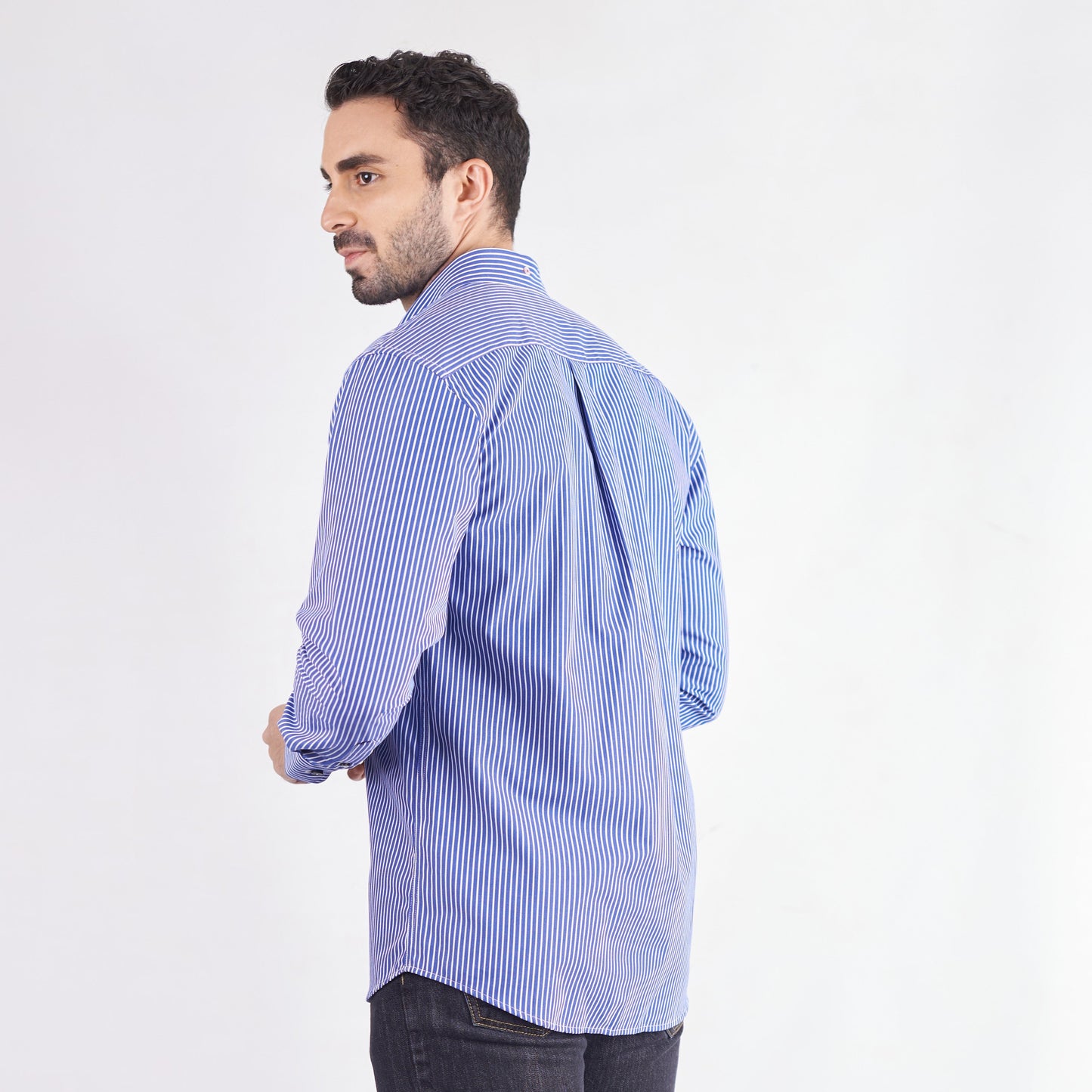 Camisa manga larga a rayas color azul