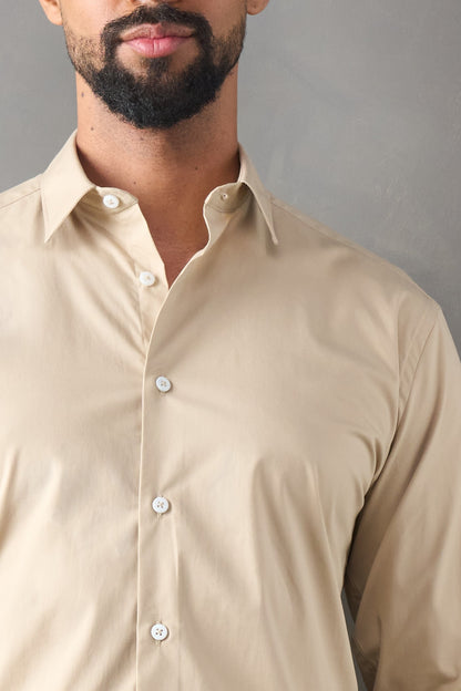 Camisa manga larga slim fit caqui
