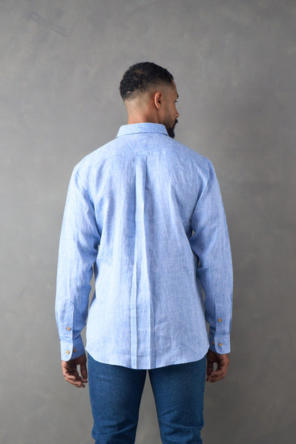 Camisa manga larga regular fit azul medio 100% lino