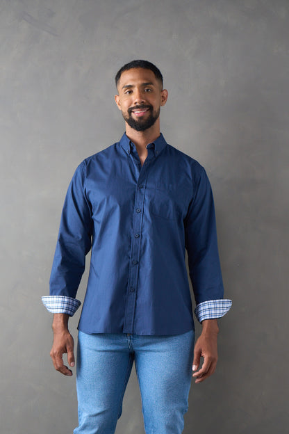 Camisa manga larga regular fit azul oscuro