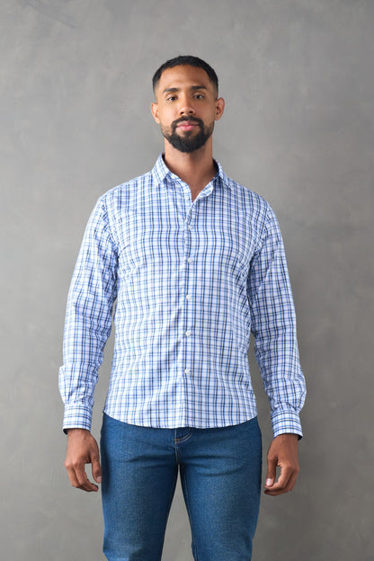 Camisa slim fit azul oscuro a cuadros