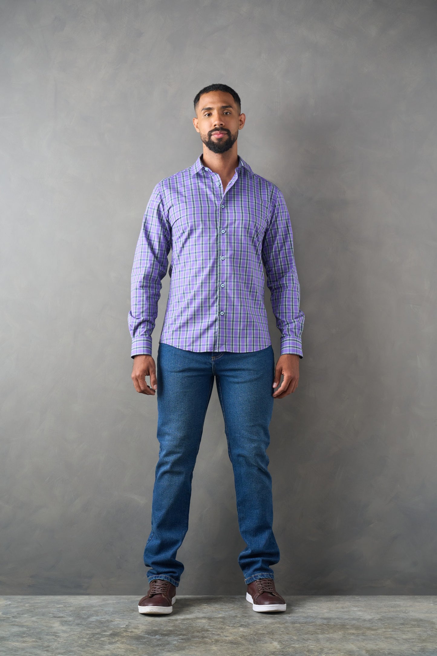 Camisa slim fit azul oscuro a cuadros