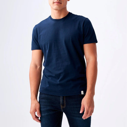 Camiseta cuello redondo color azul oscuro