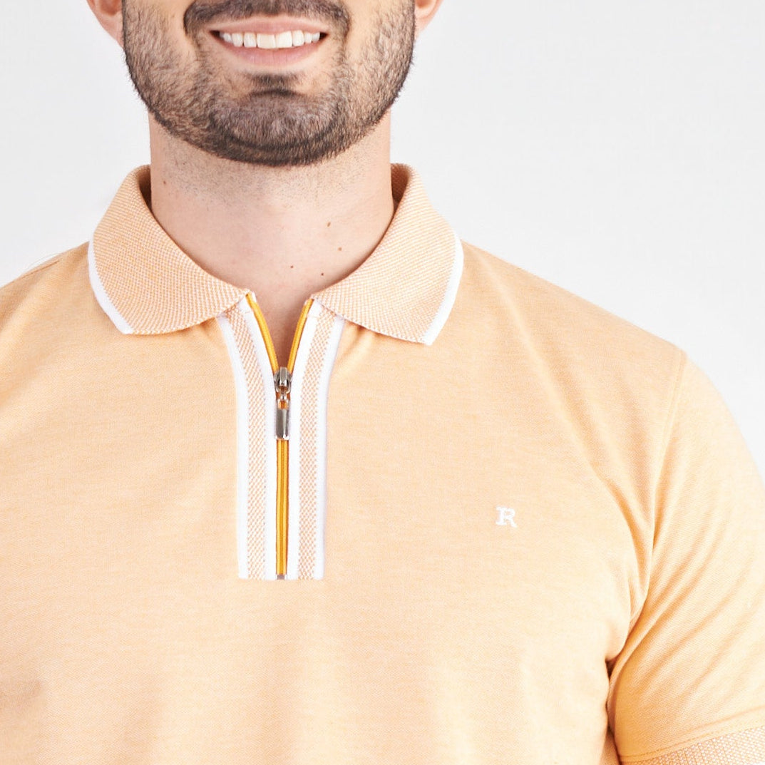 Camiseta tipo polo regular fit color naranja