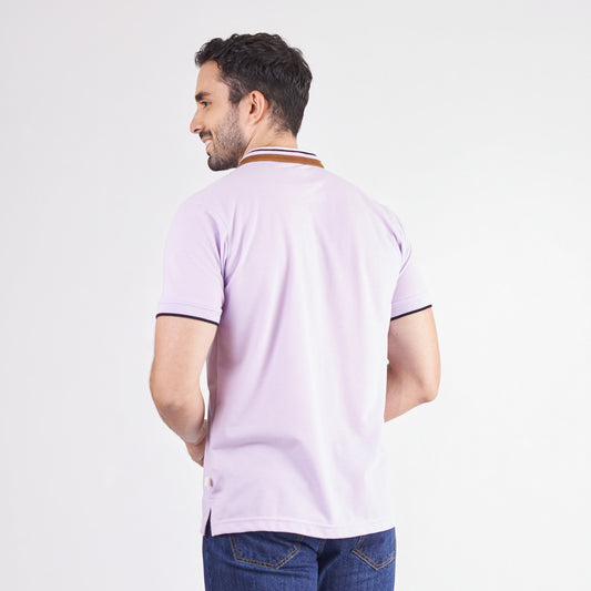 Camiseta tipo polo regular fit color lila