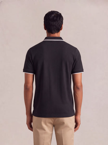 Camiseta tipo polo regular fit negro