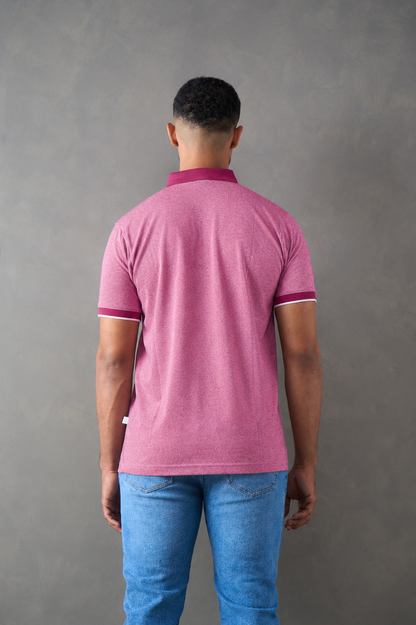 Camiseta tipo polo regular fit rosado