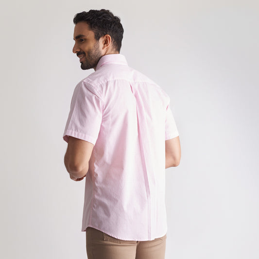 Camisa regular fit color rosado claro
